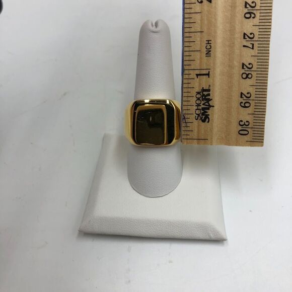 18K Gold Plated Womens Unisex Heavy Ring Square Waterproof Size 9 Hypoallergenic - Picture 11 of 13